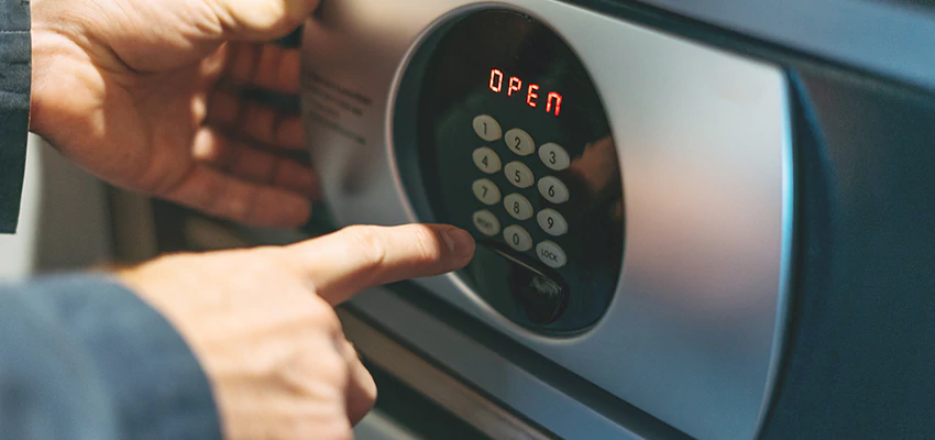Cash Safe Openers in Oceanside, California