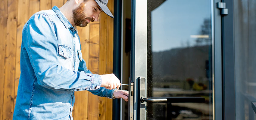 Frameless Glass Storefront Door Locks Replacement in Oceanside, CA