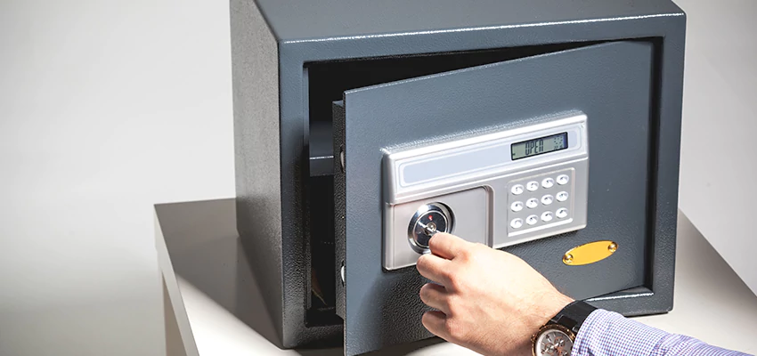 Jewelry Safe Unlocking Service in Oceanside, California